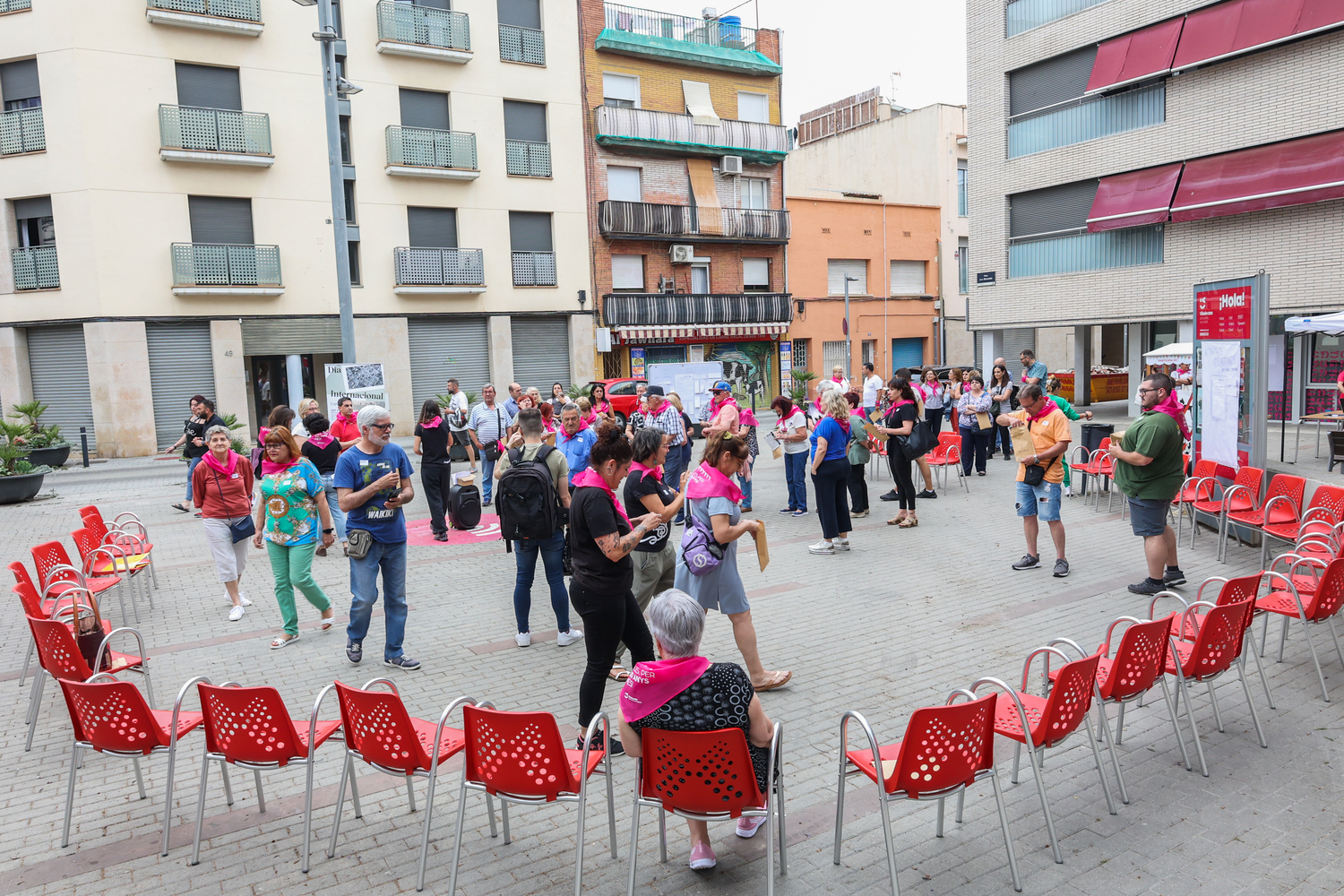 Reunió Plaça de la Diversitat