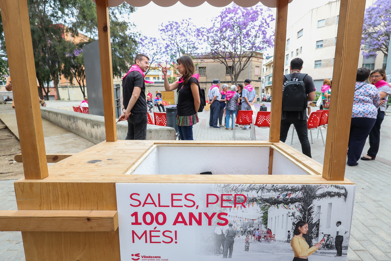 Reunió Plaça de la Diversitat
